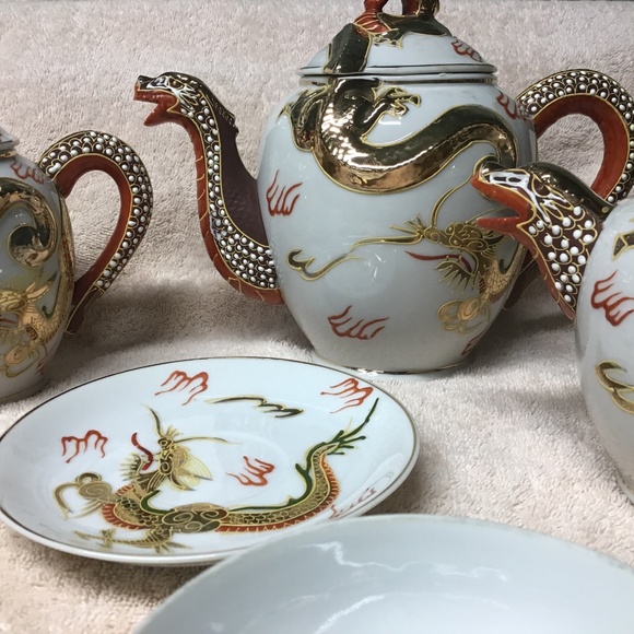 Japanese Dragonware Moriage Kutani Gold Tea Set 20 pcs Lithophane Cups - Picture 2 of 11